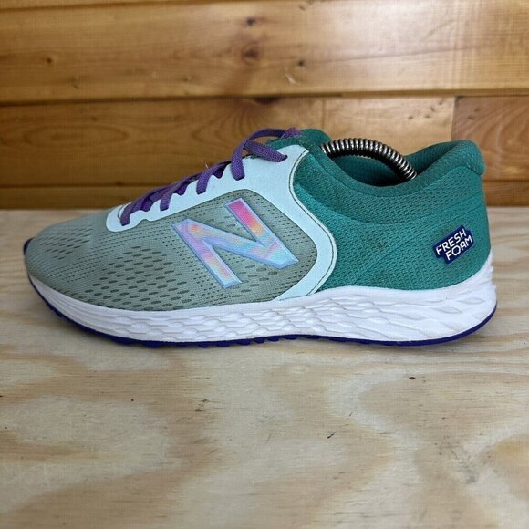 New Balance Fresh Foam Arishi V2 Teal Purple Athletic Shoes Womans 7.5 - Picture 1 of 8